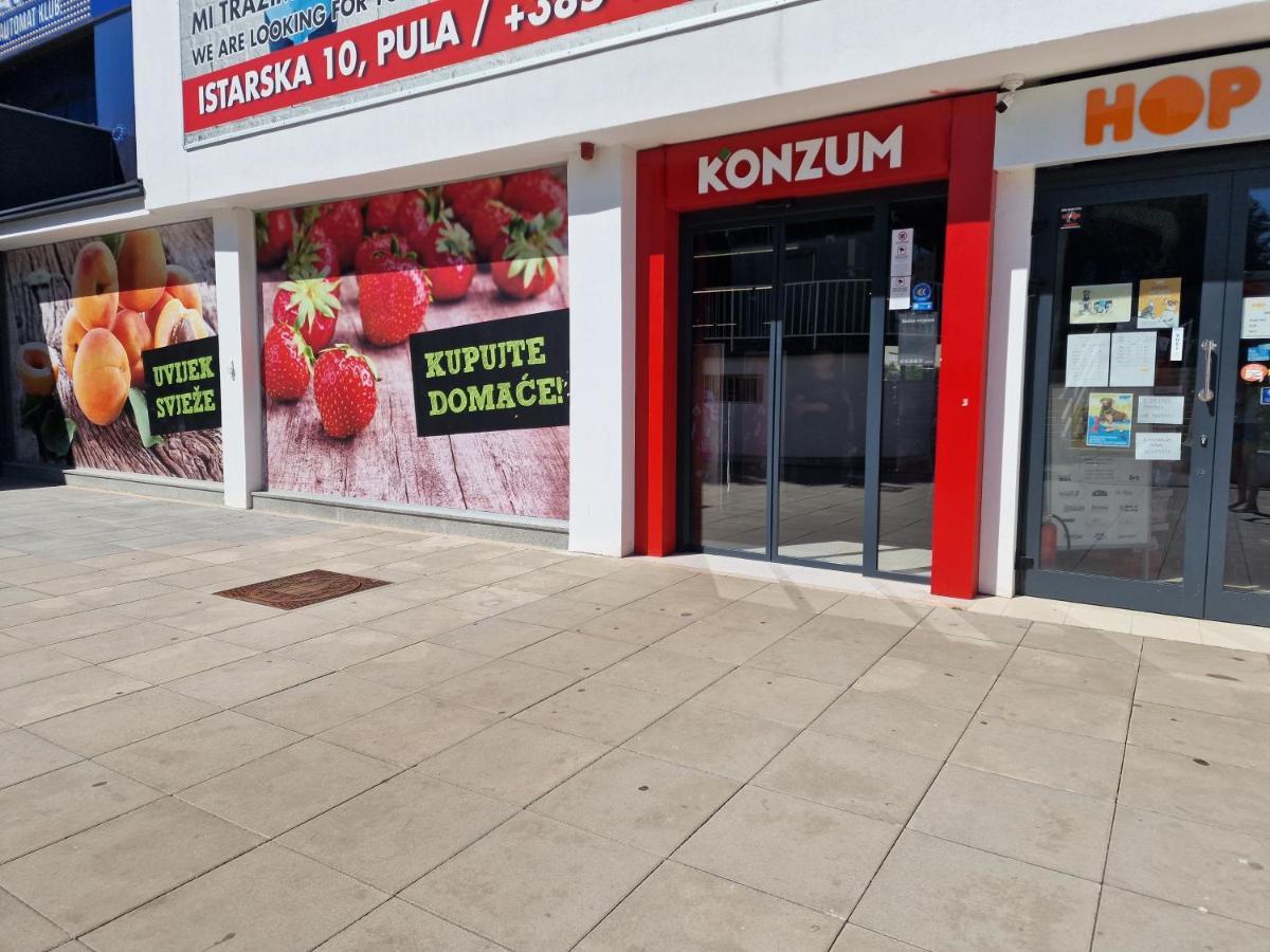 Paradise Pula Exterior photo