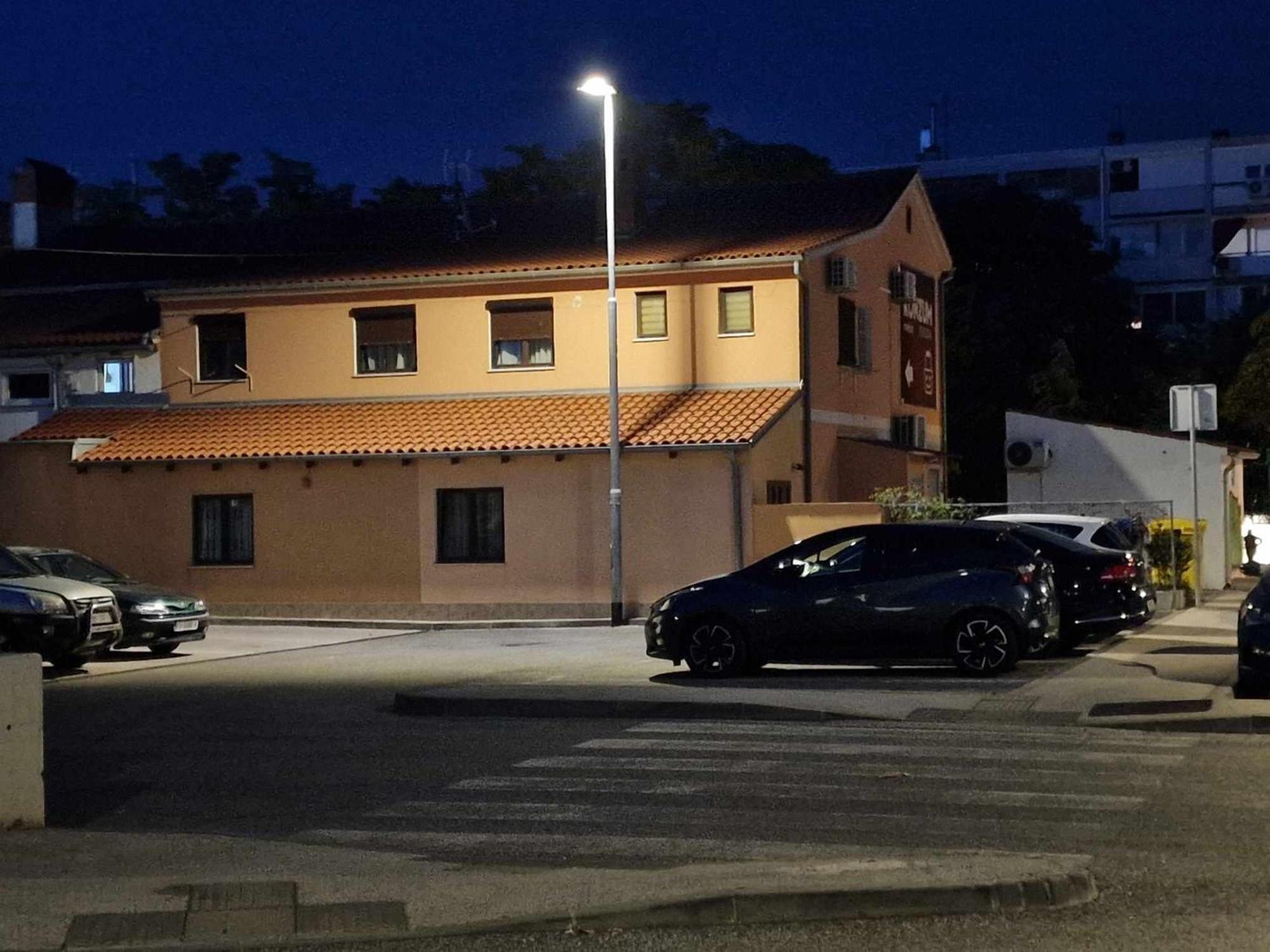Paradise Pula Exterior photo